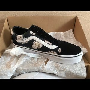 Vans Old Skool Men 4 / Women 5.5